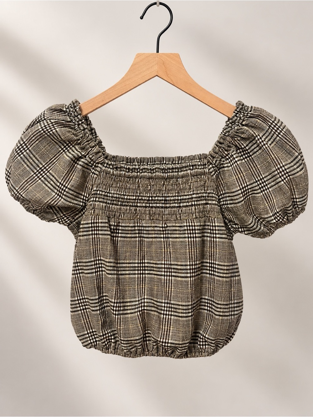 Aeropostale Plaid Smocked Puff-Sleeve Crop Top - Brown/Black (388)